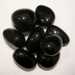 obsidian 150x150 Как снять боль с помощью камней?